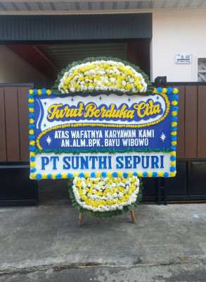 Papan Bunga Duka di Selagan Raya